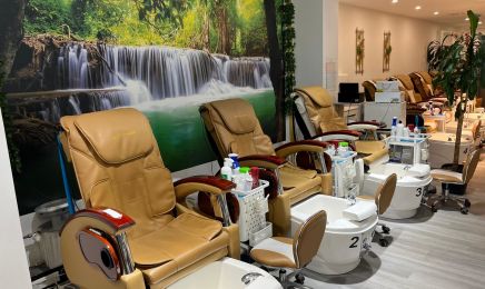 Annie’s Nails & Spa: Nagelstudio in Düsseldorf