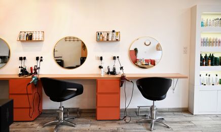 Monsieur et Madame : Coiffeur à Francheville