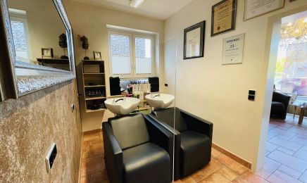 Haargenau : Kosmetikstudio in Wassenberg