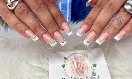 Chloé Beauty Nails  : Manucure à Marseille