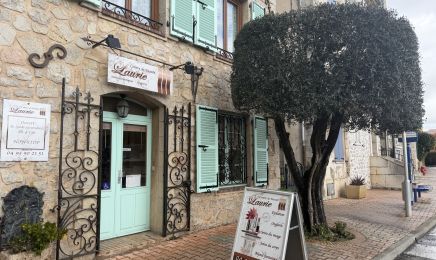 Centre de Beauté Laurie : Manucure à La Roquette-sur-Siagne