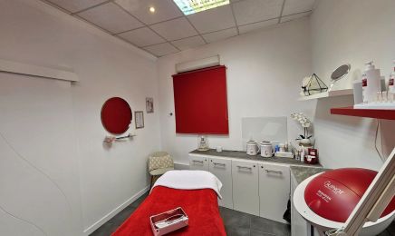 Guinot - Tourrettes Élixir de Beauté by Jess : Manucure à Tourrettes