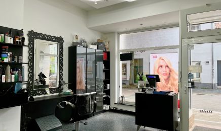 Hair by Dona Friseur: Friseur in Sarstedt