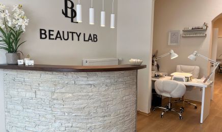 BEAUTY LAB: Nagelstudio in Freilassing