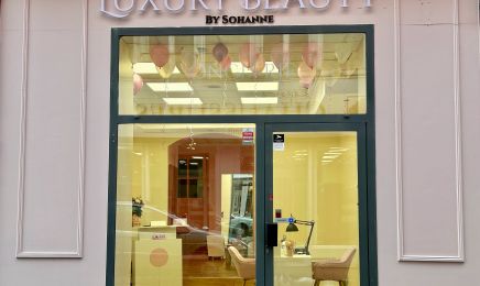 Luxury beauty : Manucure à Annonay