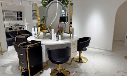 Sun Lady’s Kremlin  : Coiffeur à Paris