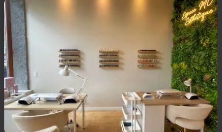 Mady Beauty Nail Art : Manucure à Saint-Gilles