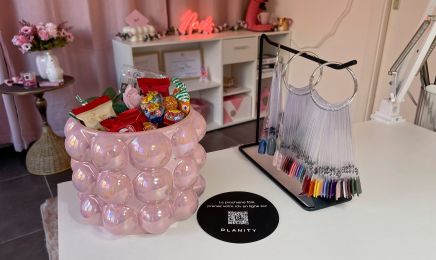 While nails  : Manucure à Fernelmont