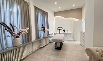 Rasha Brush Kosmetik & Beauty: Kosmetikstudio in Schüttorf