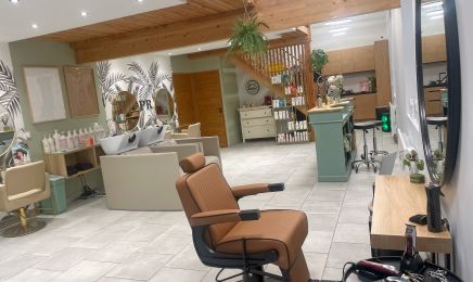 Le Nouveau Salon de Priscilla Rolle : Coiffeur à L'Horme