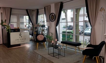 One Touch by Fatma Saridogan: Kosmetikstudio in Wiesbaden