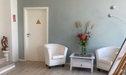 Körperwelt Dresden - Dauerhafte Haarentfernung, Hautverjüngung & Hauttherapie, Wehlener St: Kosmetikstudio in Dresden
