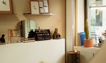 Buje Tattoo Piercing : Institut de beauté à Salon-de-Provence