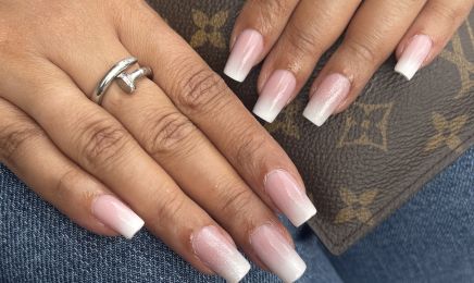 Az Nails : Manucure à Lormont
