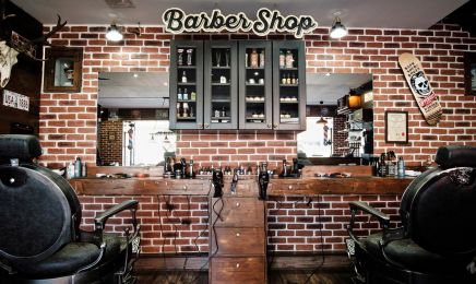 The Freak Show : Coiffeur à Décines-Charpieu