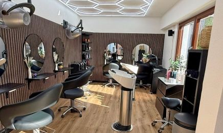 Get Rapunzel: Kosmetikstudio in Langerwehe