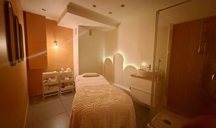 La beauté dauré : Manucure à Paris