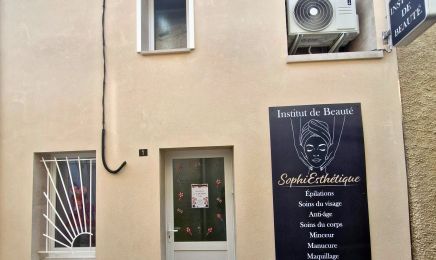 Sophiesthetique : Institut de beauté à Roubia