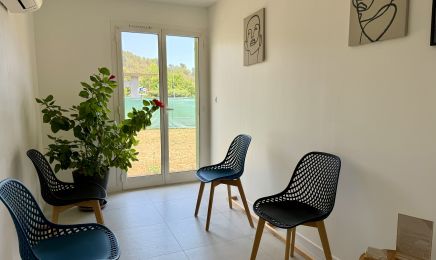 Esthé.R : Coiffeur à Contes