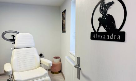 Alexandra Teixeira Cosmetics: Tattoo-Künstler in Sindelfingen