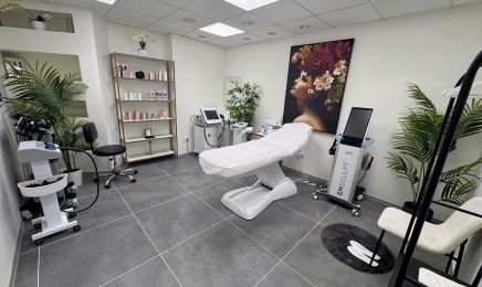 Fame, Hair & Aesthetic : Kosmetikstudio in München
