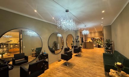 CUTSTORY: Kosmetikstudio in Bremen