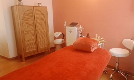 La chouchouterie : Institut de beauté à Linas