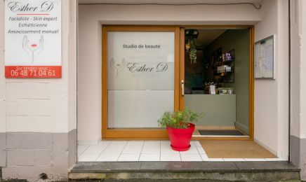 Esther D : Institut de beauté à Marly