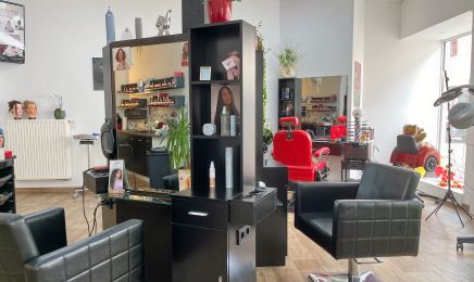 SUELA *hair&style* , Inh. Suela Meissner: Friseur in Plauen