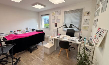 C’ongles & Cie : Coiffeur à Rots