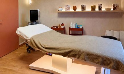 DERMA CARE  : Institut de beauté à Dieppe
