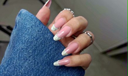 Les ongles de Natasha : Manucure à Belcodène