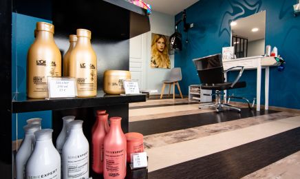 Valérie Coiffure  : Coiffeur à Coulombiers