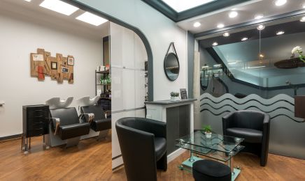 Nouvel' Hair : Barbier à Viroflay