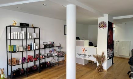 Haaratelier by Julia Weiland: Kosmetikstudio in Neuburg an der Donau