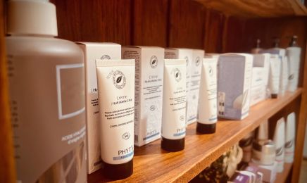 Institut Natur’elle  : Manucure à Veyre Monton 