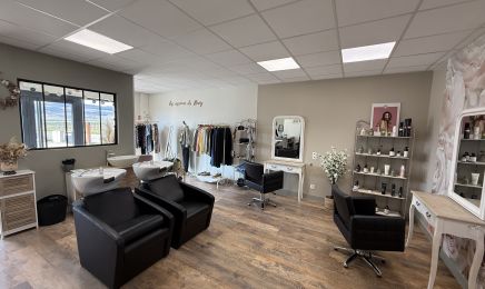 Les ciseaux de nany : Coiffeur à Corpeau