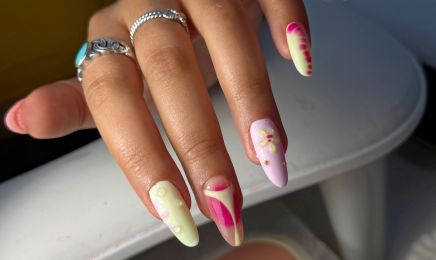 Flowers Nails  : Manucure à Rosny-sur-Seine