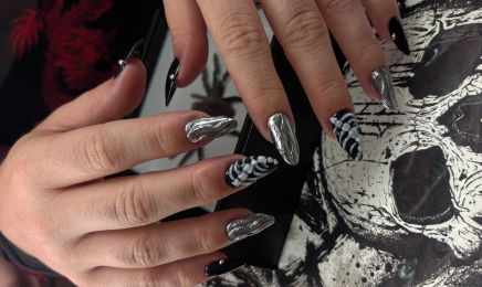 Iconic Nails 63 : Manucure à Clermont-Ferrand