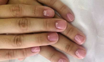Poliana Manucure chez SL Beauté : Manucure à Compiègne