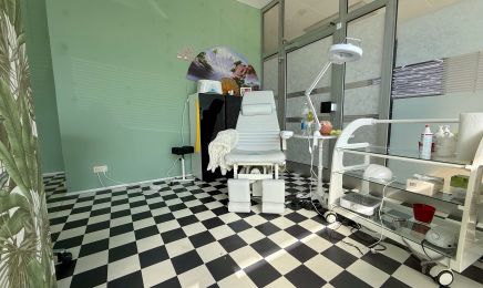 Tanja z nails Beauty : Nagelstudio in Maintal