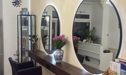 Friseursalon Merisa: Friseur in München