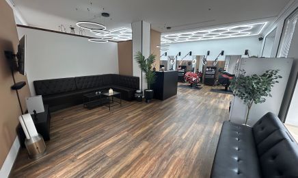 BlendzByBaboi: Kosmetikstudio in Neuss