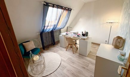 L’esthétique par Pauline  : Institut de beauté à Bossendorf