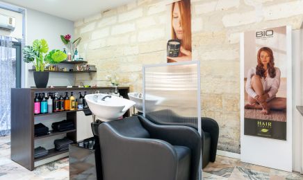 Hair coiff esthetica - Spécialiste Coloration Végétale : Coiffeur à Montpellier