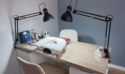 MG BEAUTÉ  : Manucure à Blanzat