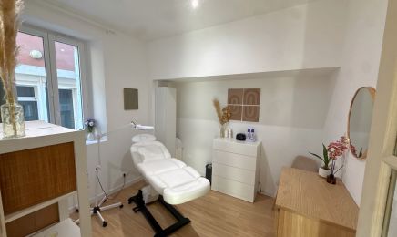Maison Si : Institut de beauté à Le Thor