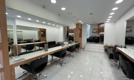 Addict Coiffure : Coiffeur à Bruxelles