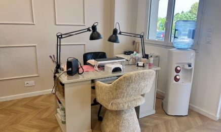 Mathilda Ongles  : Institut de beauté à Saint-Victoret