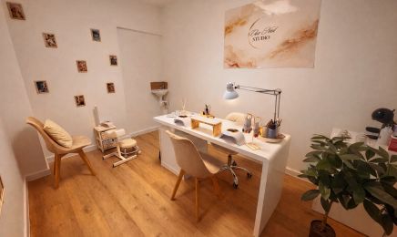 Chic Nail Studio : Manucure à Hyères